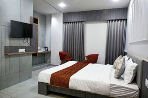 Alojamiento - Hotel Sweet Time Restaurant And Banquet