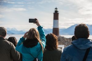 Actividad - Navegación Canal Beagle con Trekk en Islas Bridges