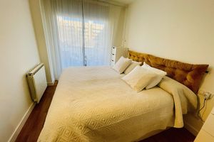 Alquiler Vacacional - SUNNY APT, 2 STREETS FROM THE BEACH + COMMUNITY GREEN AREA  +  SWIMMING POOL.