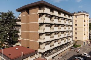 Alojamiento - 'Re-Dama Hostel