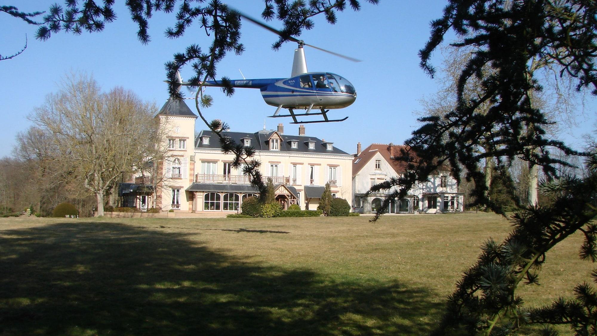 Vista Exterior Château Des Bondons EI