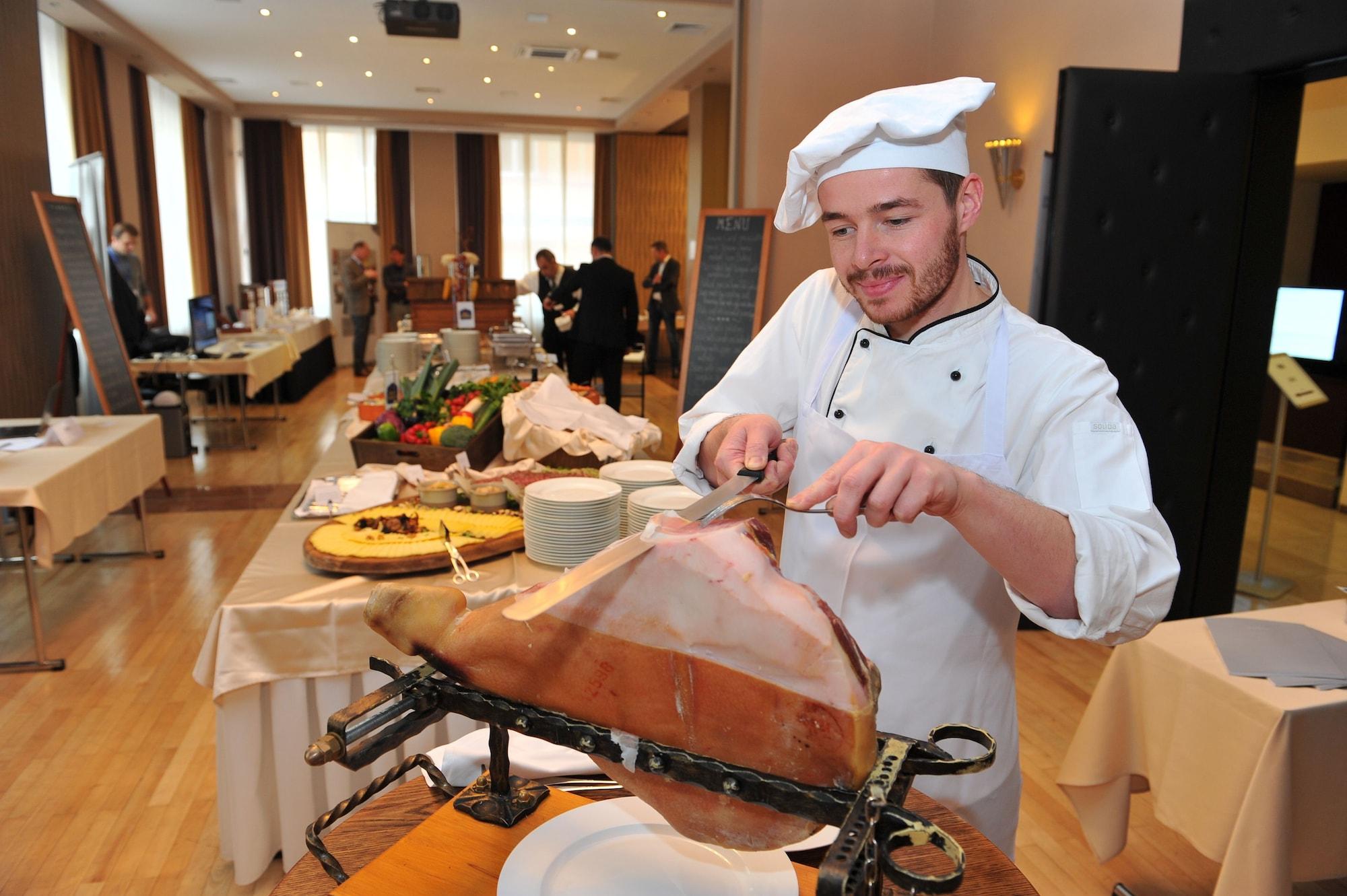 Restaurant Best Western Premier Hotel Slon