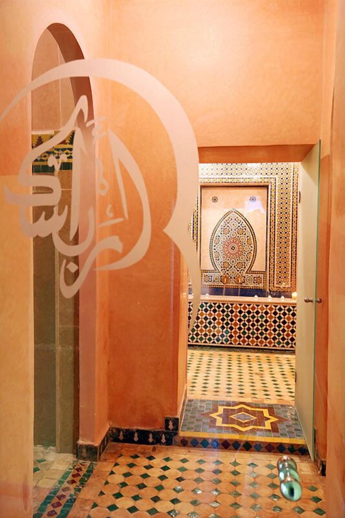 Instalaciones Recreativas Riad Arabesque
