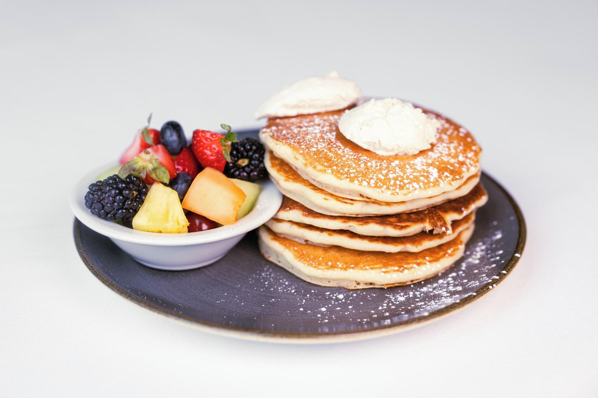 Restaurant The Westin Calgary Airport