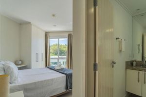 Alquiler Temporario - Beachfront Condominium w/ Pool in Morro das Pedras - Pros