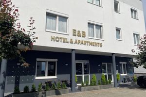 Alojamiento - E&B Hotel