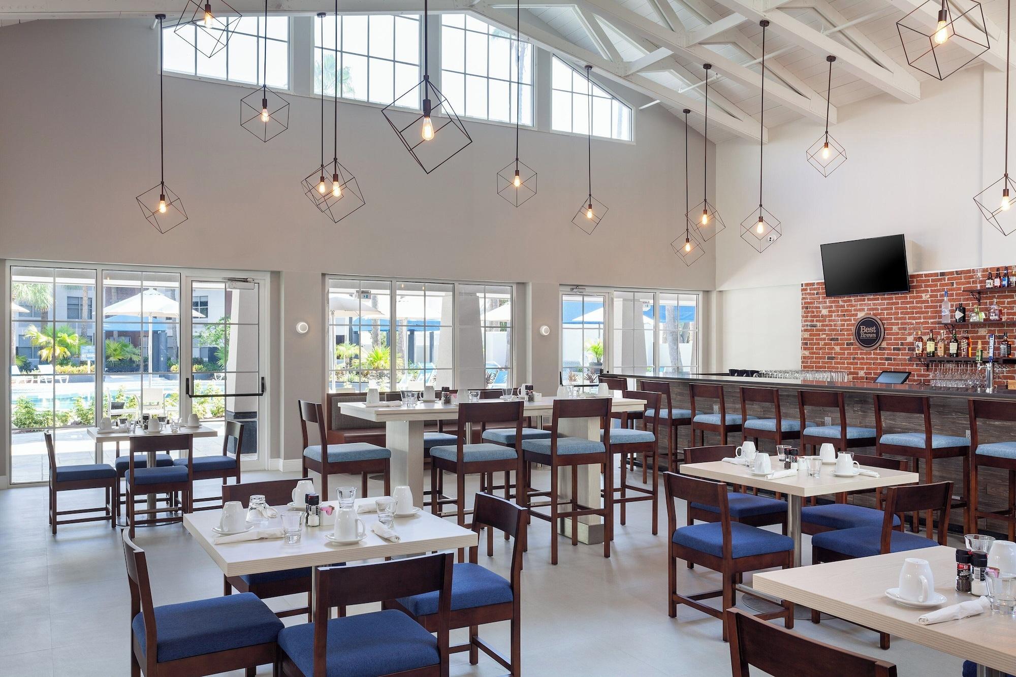 Restaurant Four Points by Sheraton Orlando Convention Center