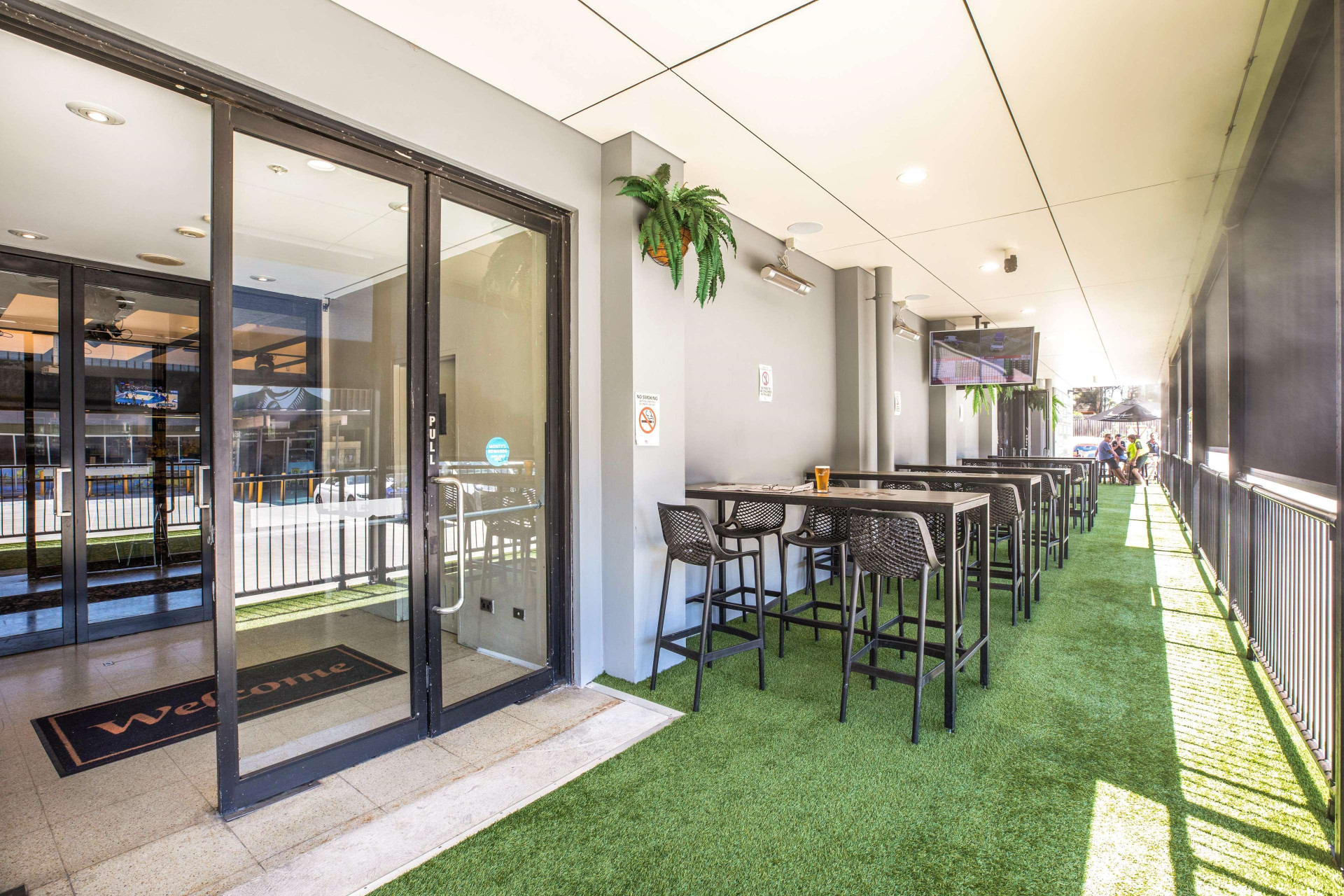 Vista Exterior Nightcap at the Ranch Hotel