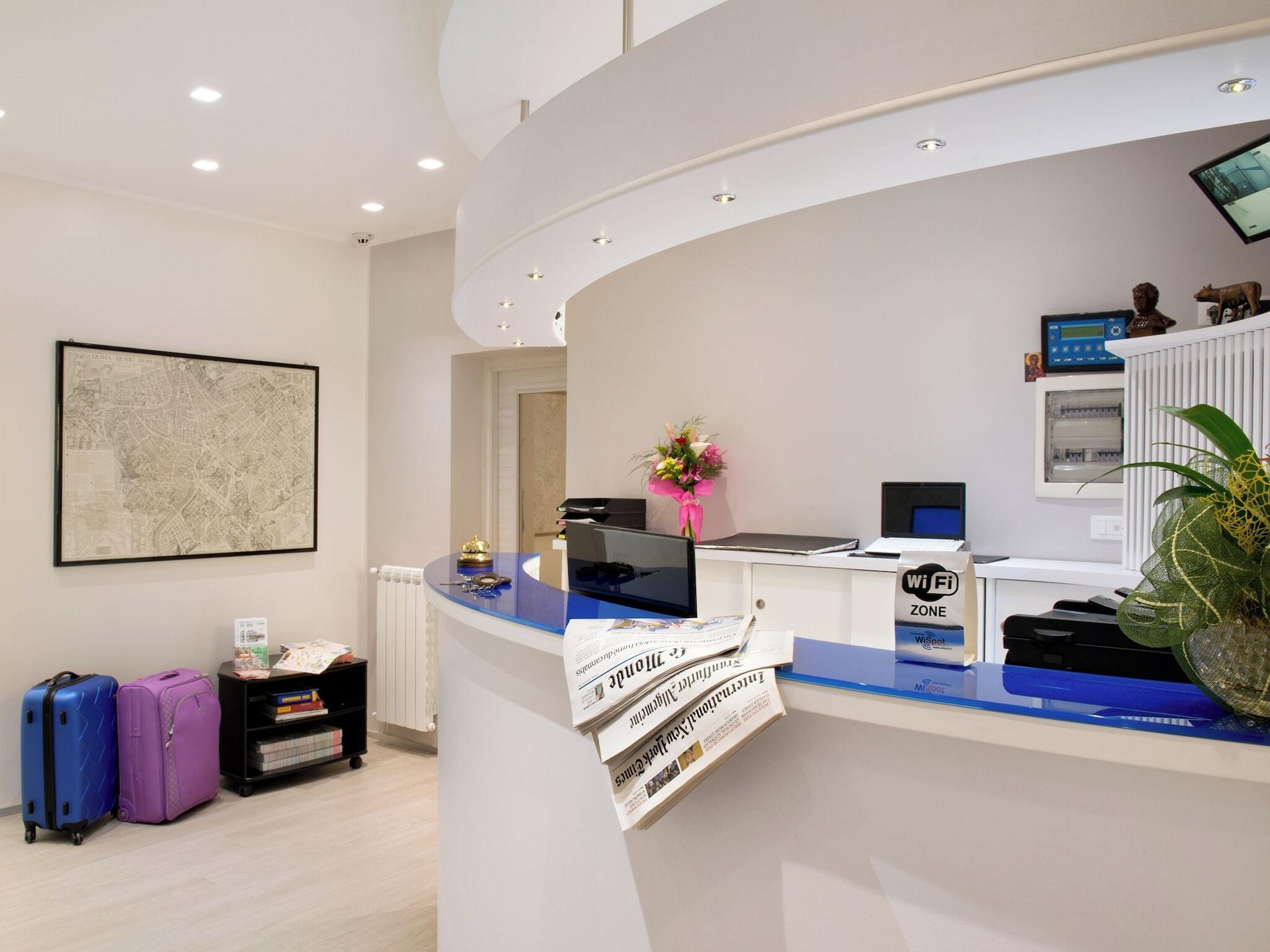 Vista Lobby HOTEL MARECHIARO