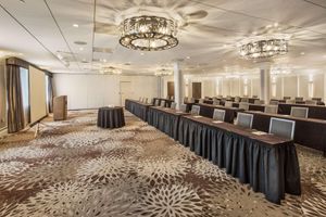 Alojamiento - DoubleTree by Hilton Hotel Nanuet