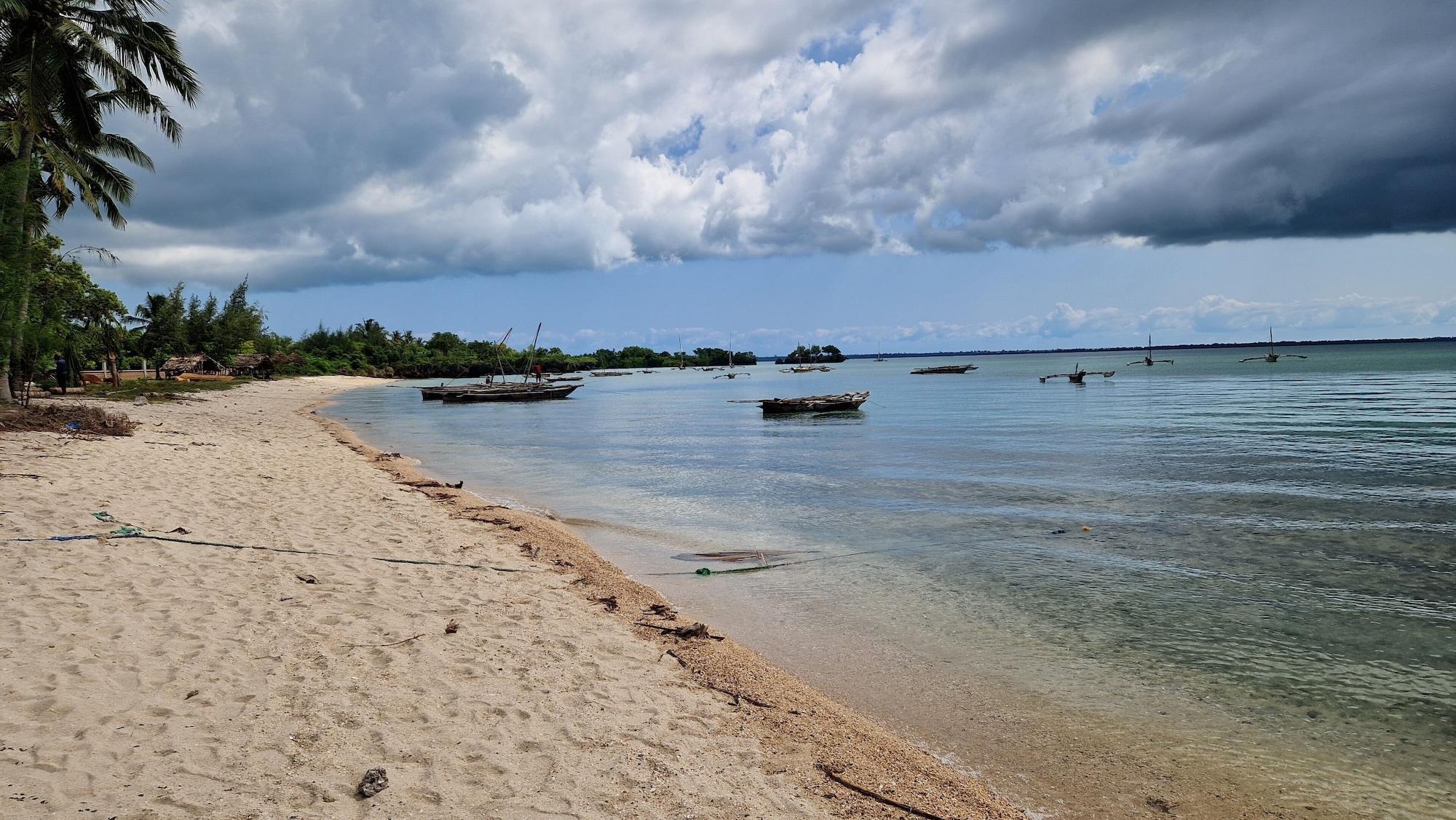 Playa Moyo Mzuri Villa Resort Zanzibar Ltd.