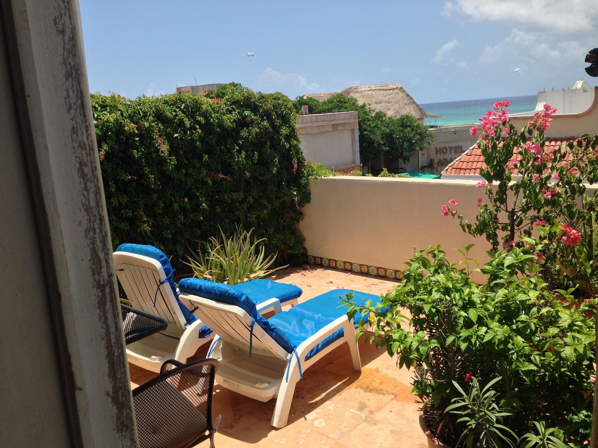 Vista Exterior Hotel Delfin