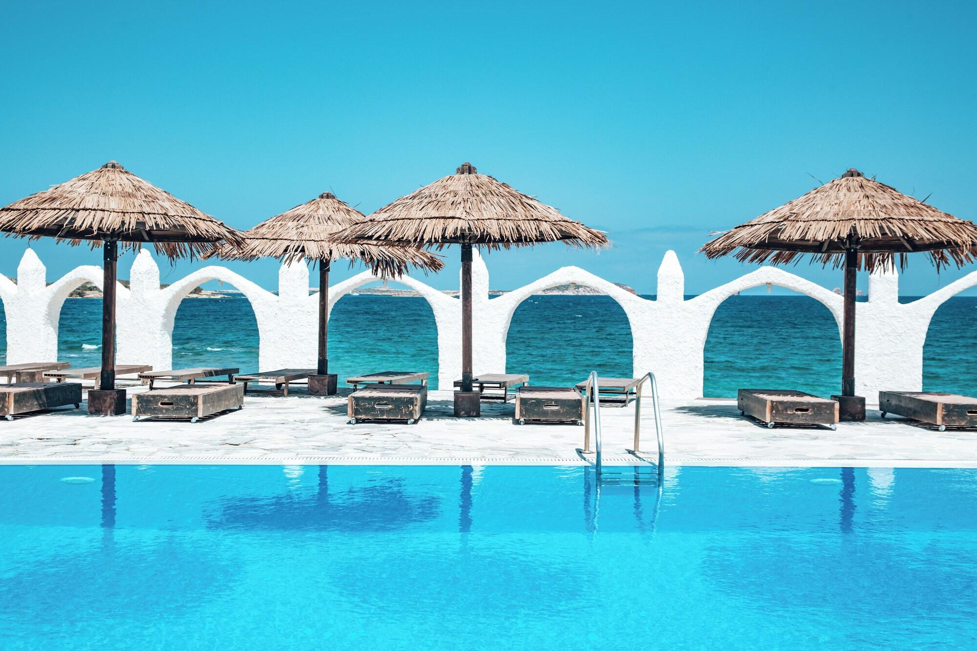 Vista Piscina Pounda Resort Paros, a member of Radisson Individuals