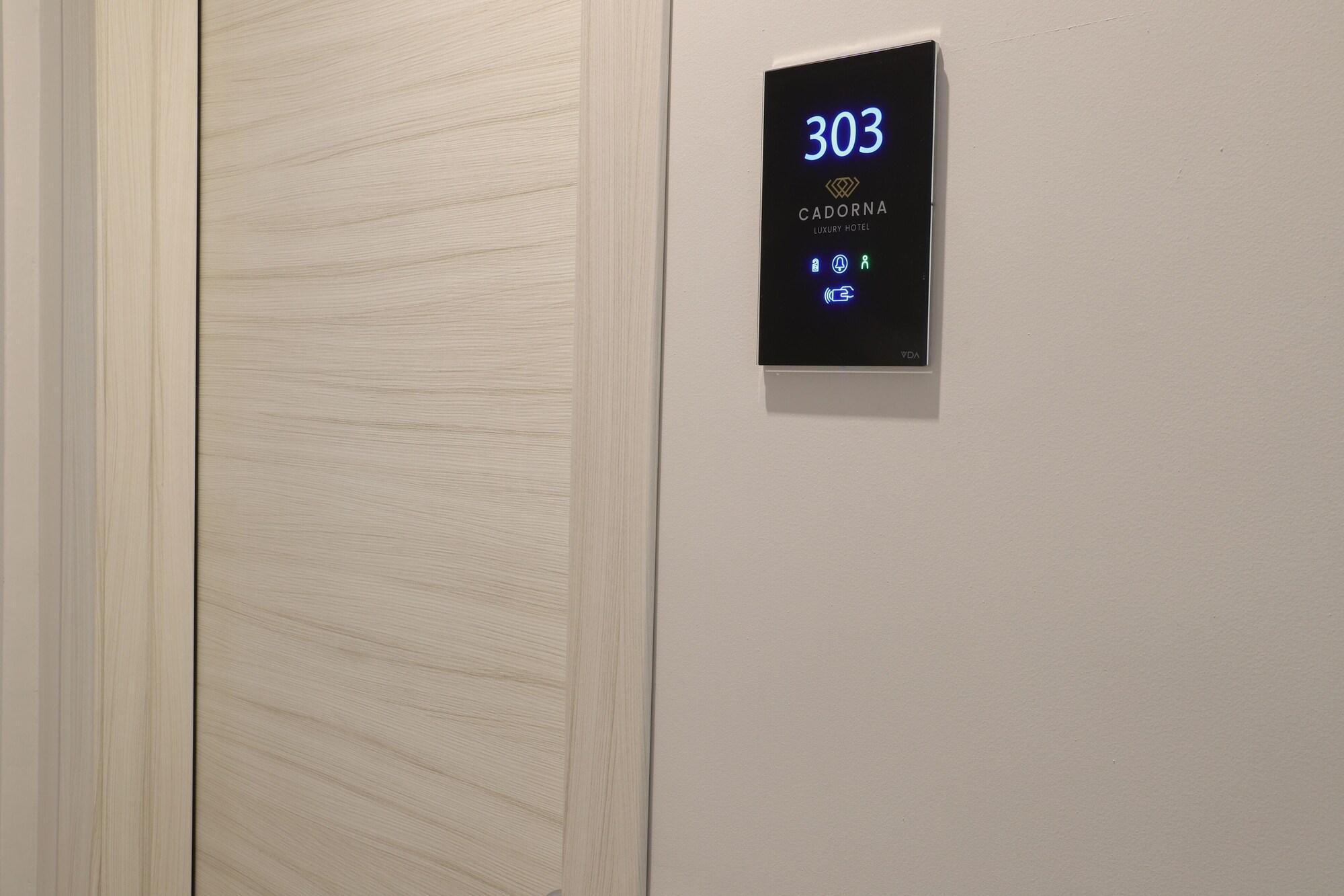 Vista Lobby Cadorna Luxury Hotel