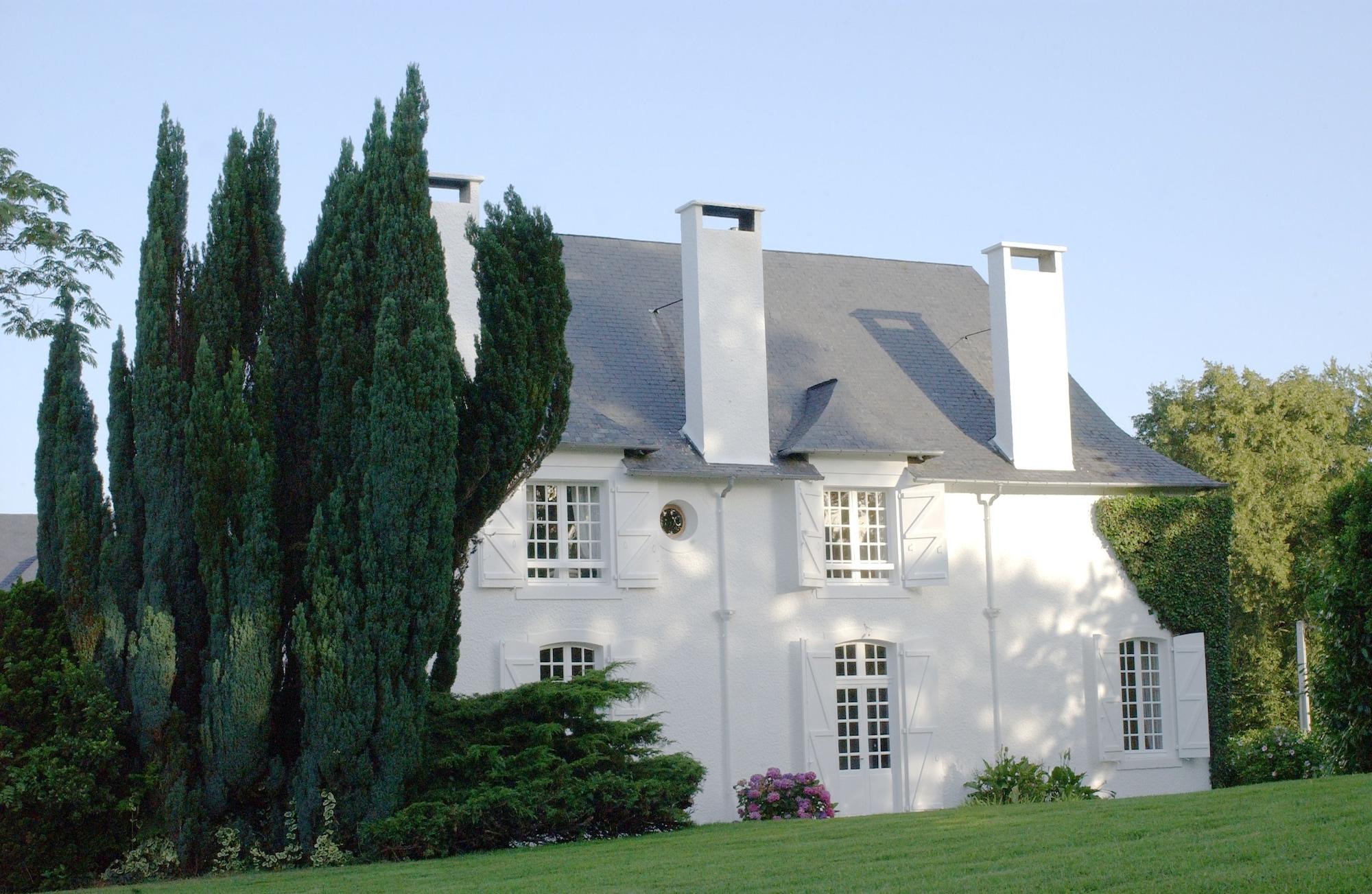 Vista Exterior Clos Mirabel Manor B&B