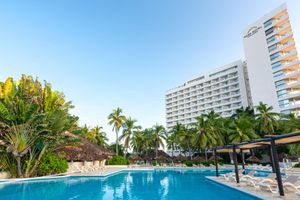 Park Royal Beach Ixtapa