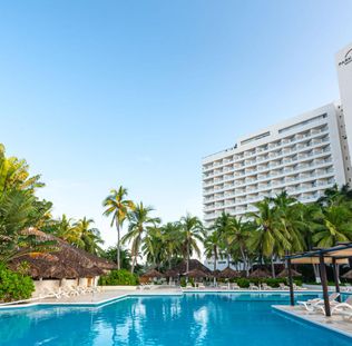 Park Royal Beach Ixtapa