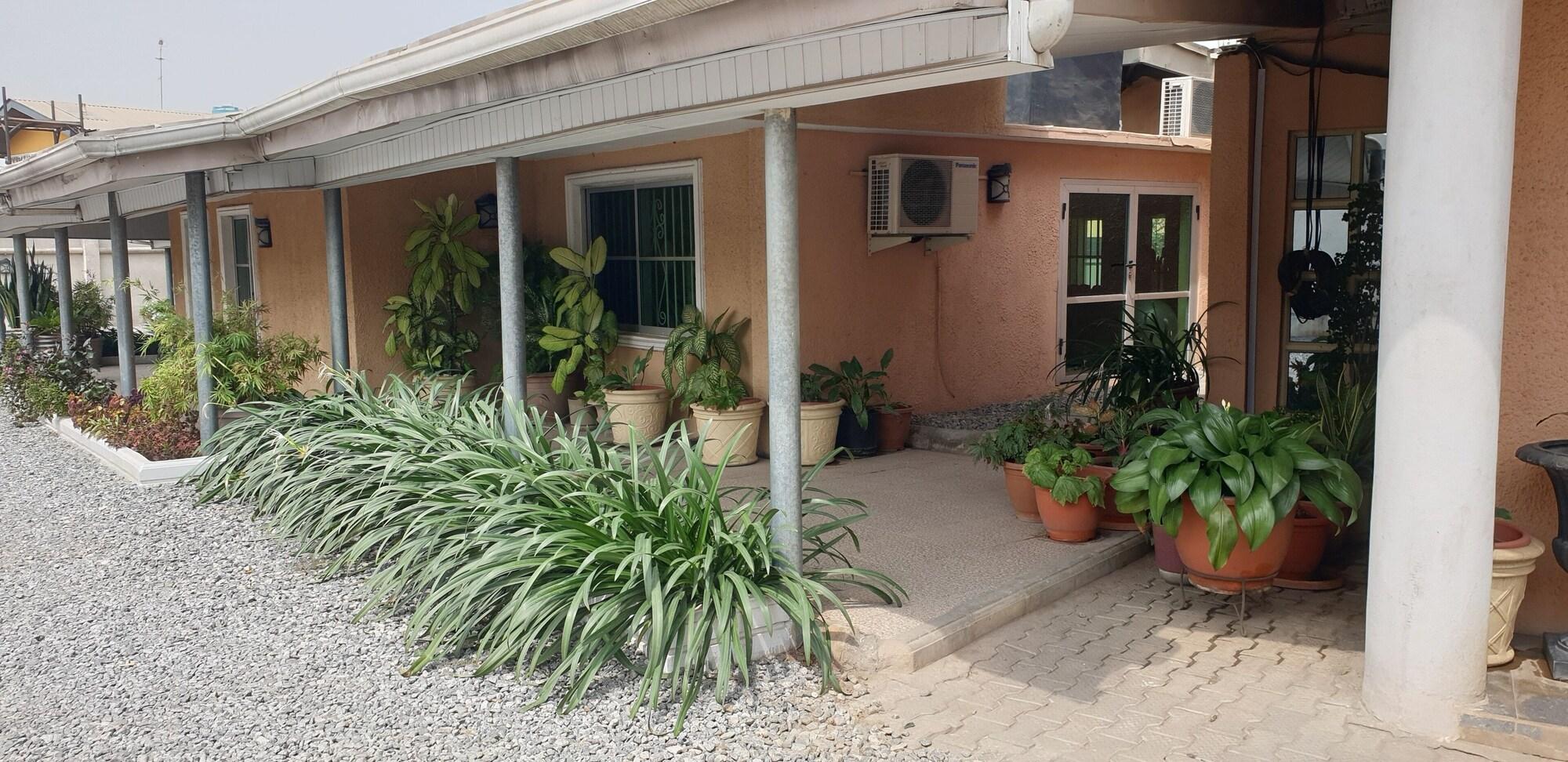 Vista Exterior Aishar Residence