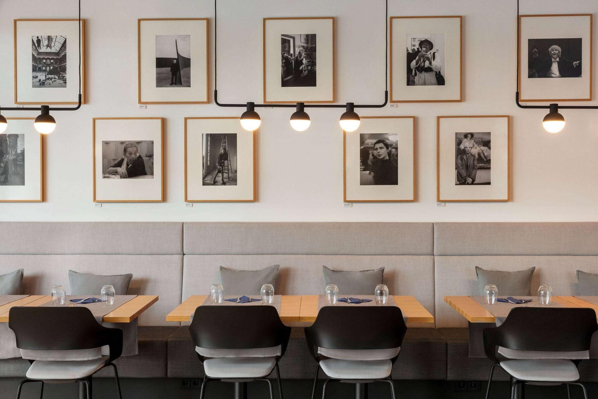 Restaurant Vienna House by Wyndham Ernst Leitz Wetzlar