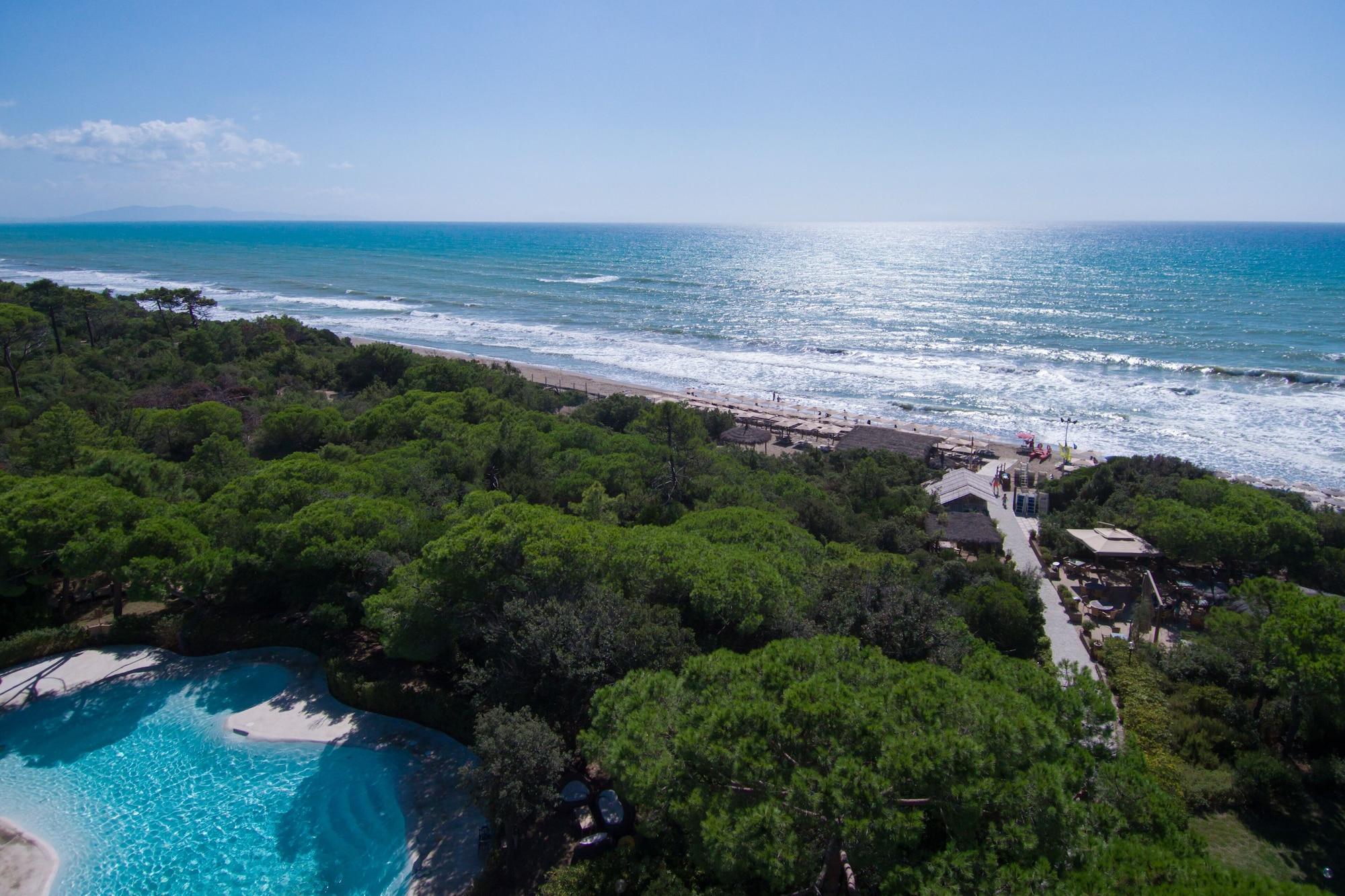 Vista Exterior Roccamare Resort - Casa di Ponente