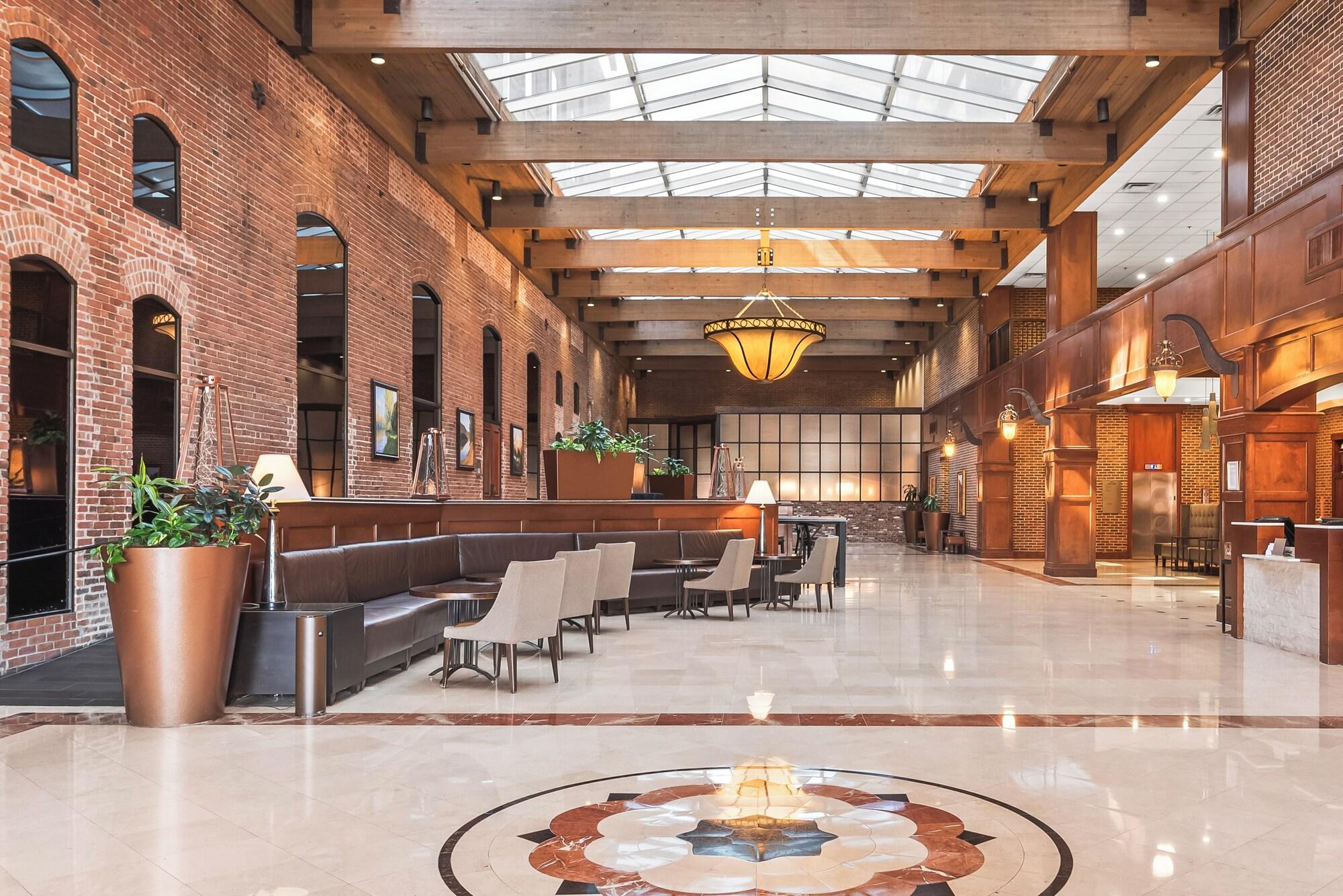 Vista Lobby Columbus Marriott