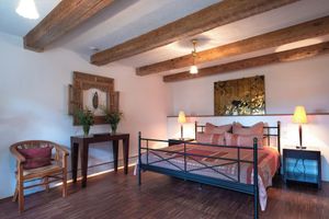 Alojamiento - Historic Stohrerhof estate on Lake Ammersee with 1,000 m² garden for up to 11 people