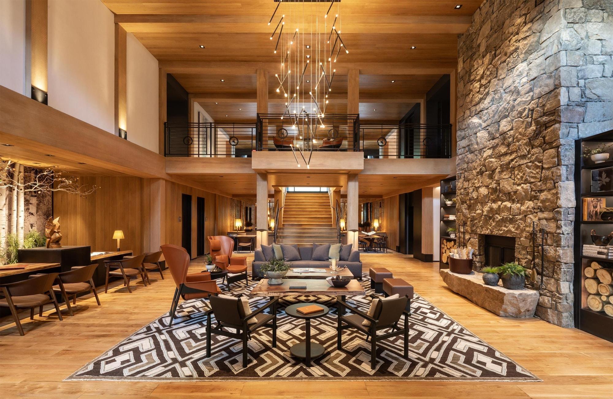 Vista Lobby The Sylvan Lodge at Snake River Sporting Club