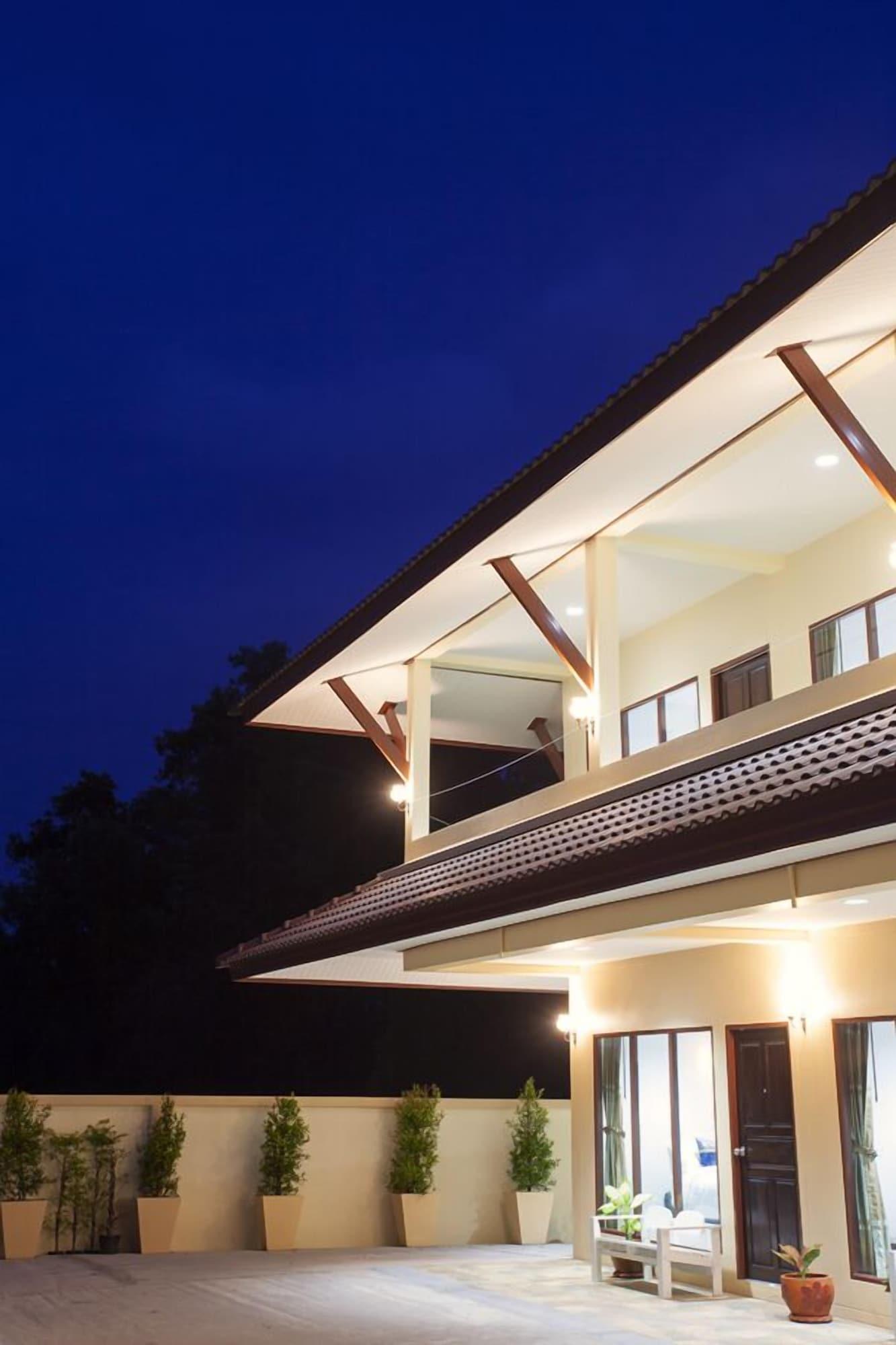 Vista Exterior Baan Supannikar Boutique Hotel