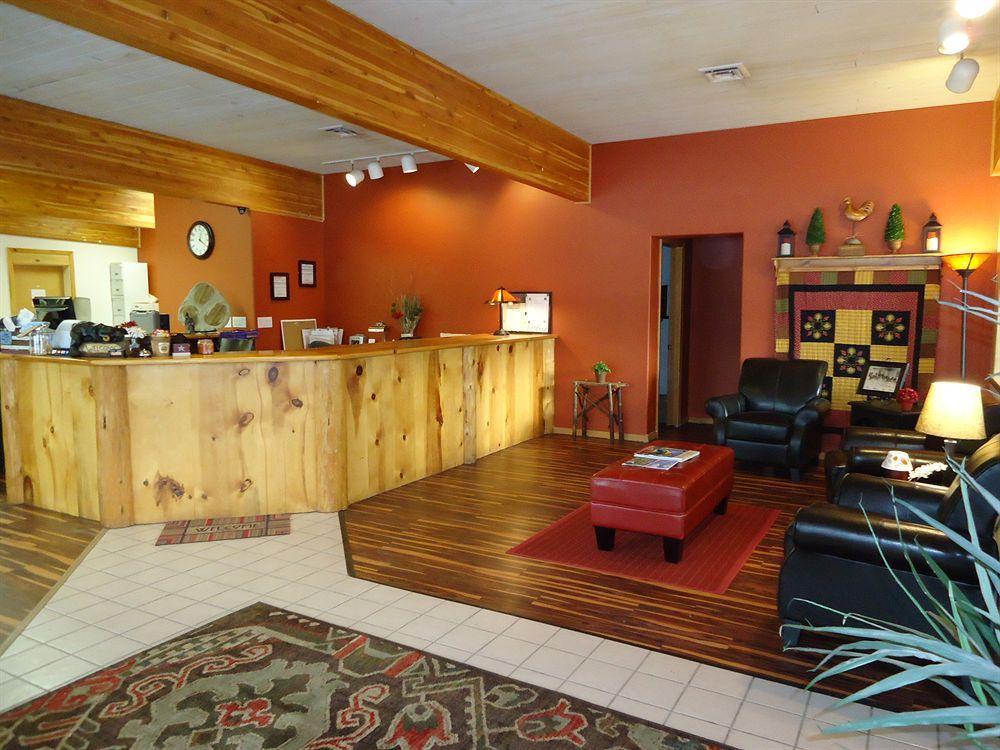 Vista Lobby Glacier Basecamp Lodge