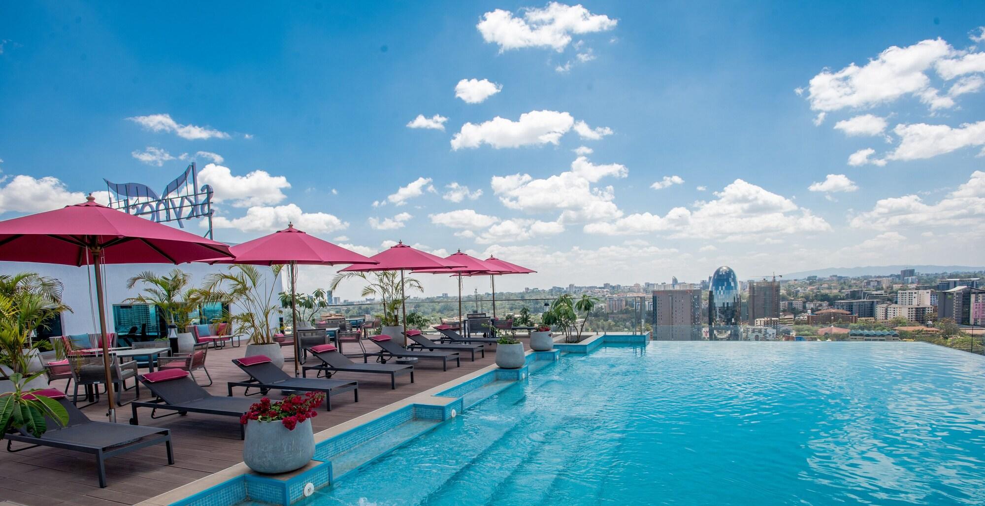 Vista Piscina Skynest Residences by CityBlue, Nairobi Westlands