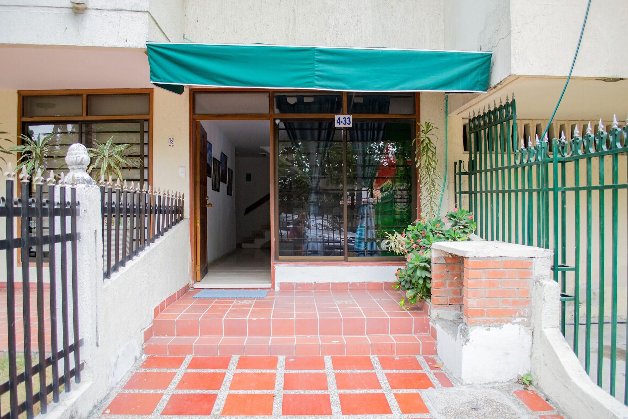 Vista Exterior Hostal Ocean View - Hostel