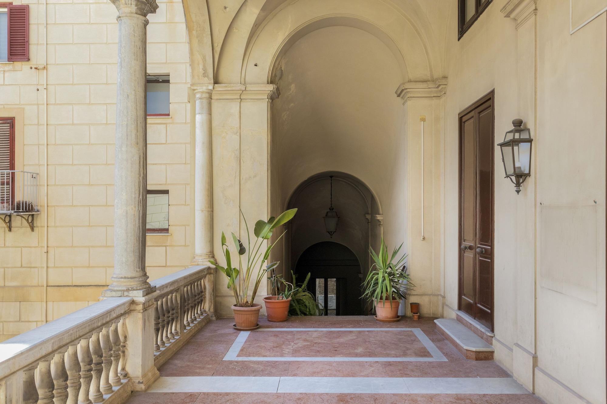 Varios Palazzo Ventimiglia Lodge&Suites