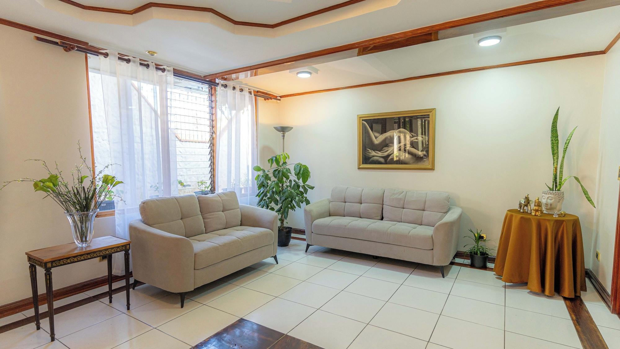 Comodidades del Alojamiento Casa Familiar la Tortuga