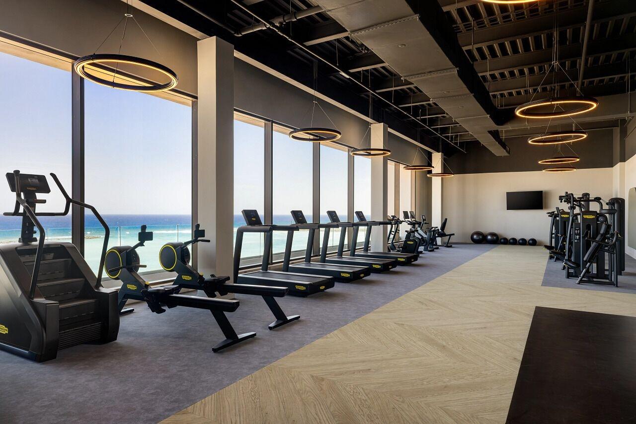 Gimnasio Secrets Baby Beach Aruba Adults Only