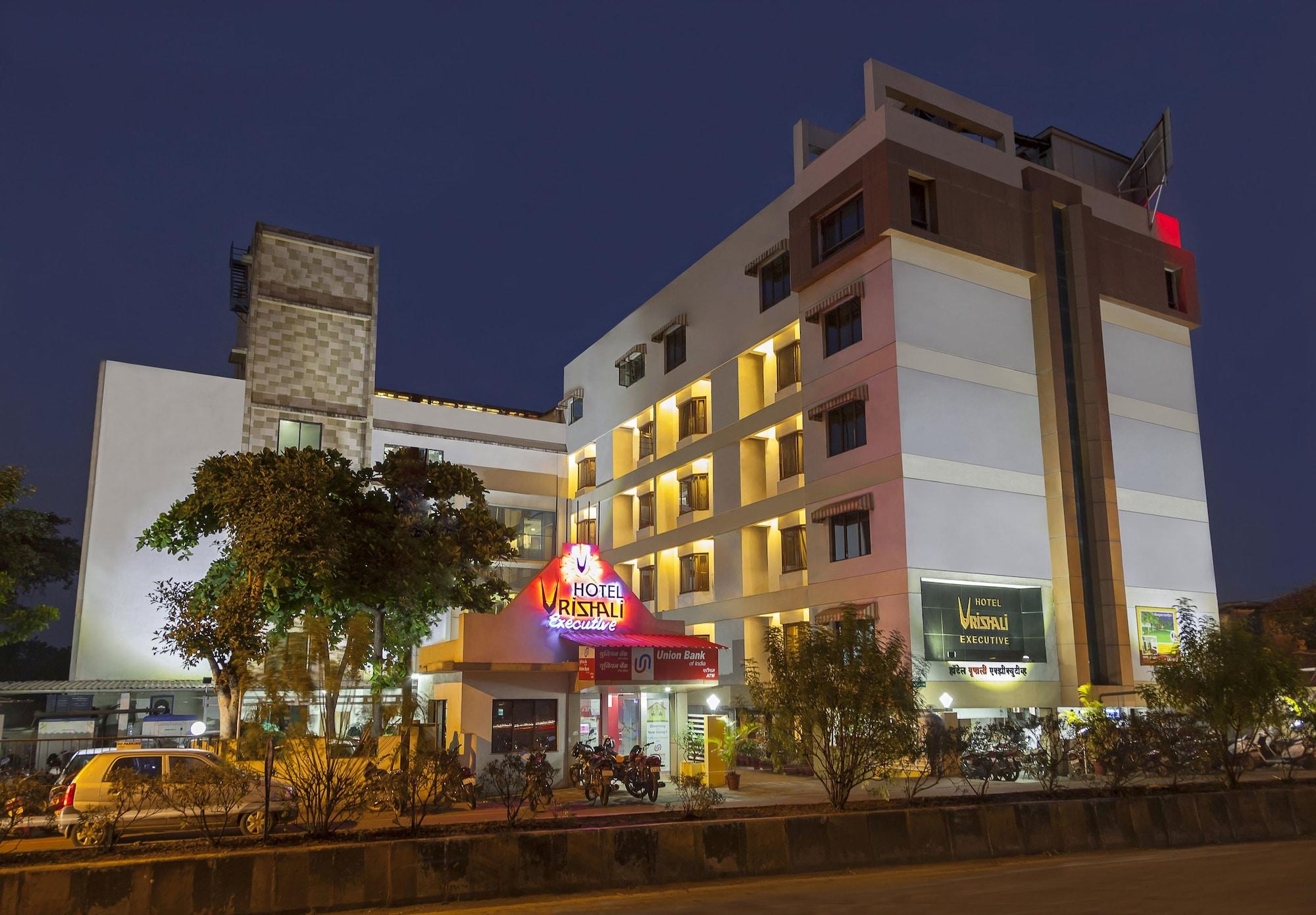 Vista Exterior Hotel Vrishali Executive Kolhapur