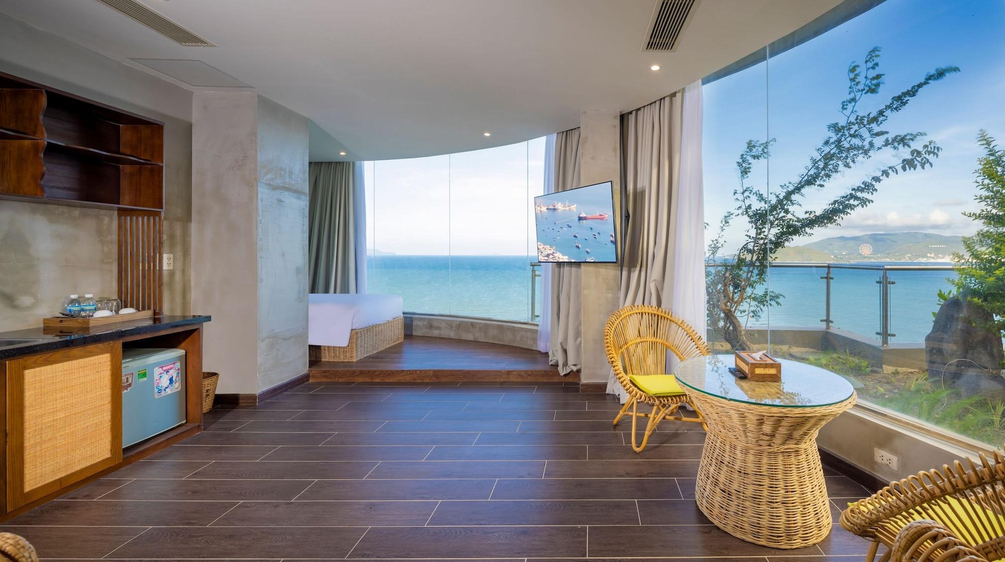 Playa Miss Bamboo The Light Hotel