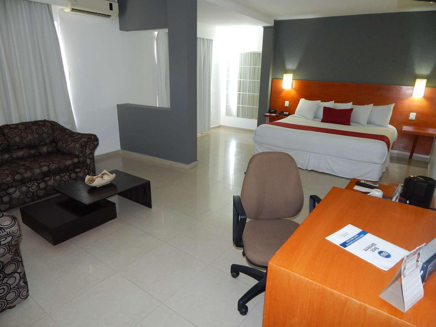Suite Gran Minatitlan Plaza
