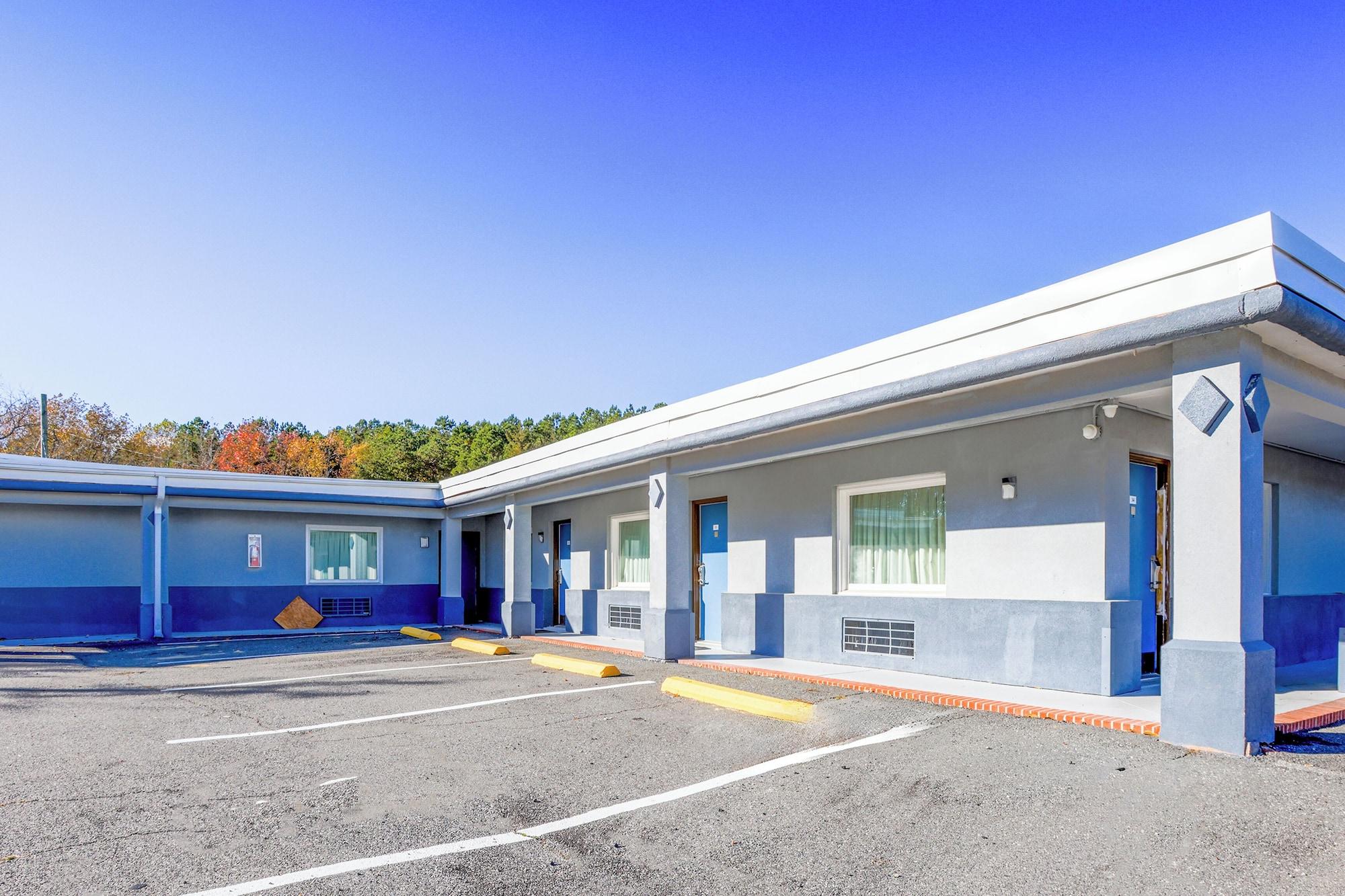 Vista Exterior Whispering Pines by Hotel O Whitestone VA