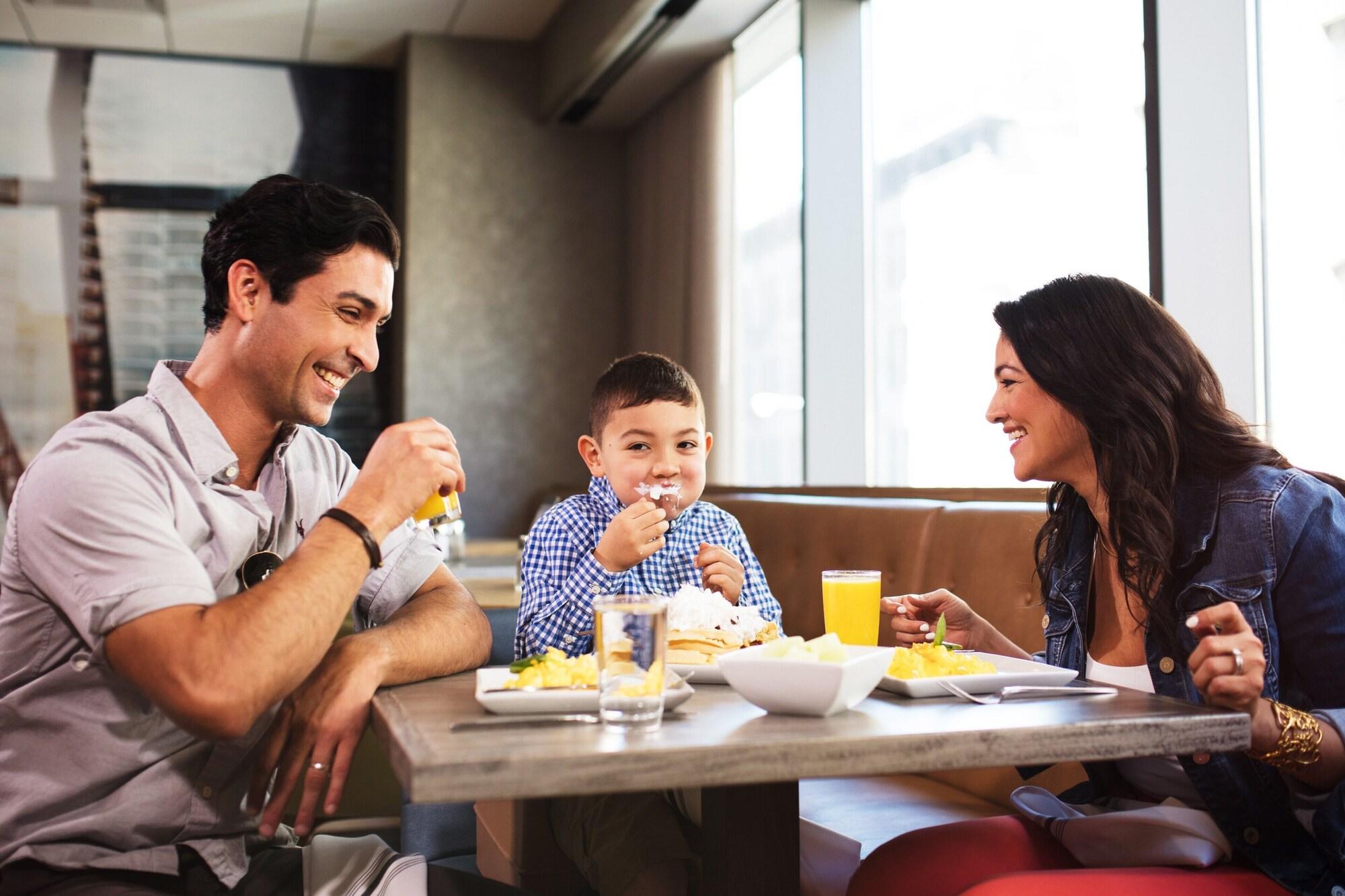Restaurant Residence Inn by Marriott Chicago Downtown / River North