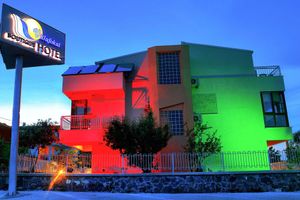 Alojamiento - Villa Fokai Hotel