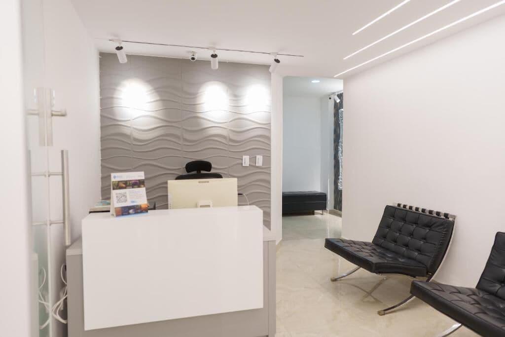 Vista Lobby Hotel On By Zenya Host