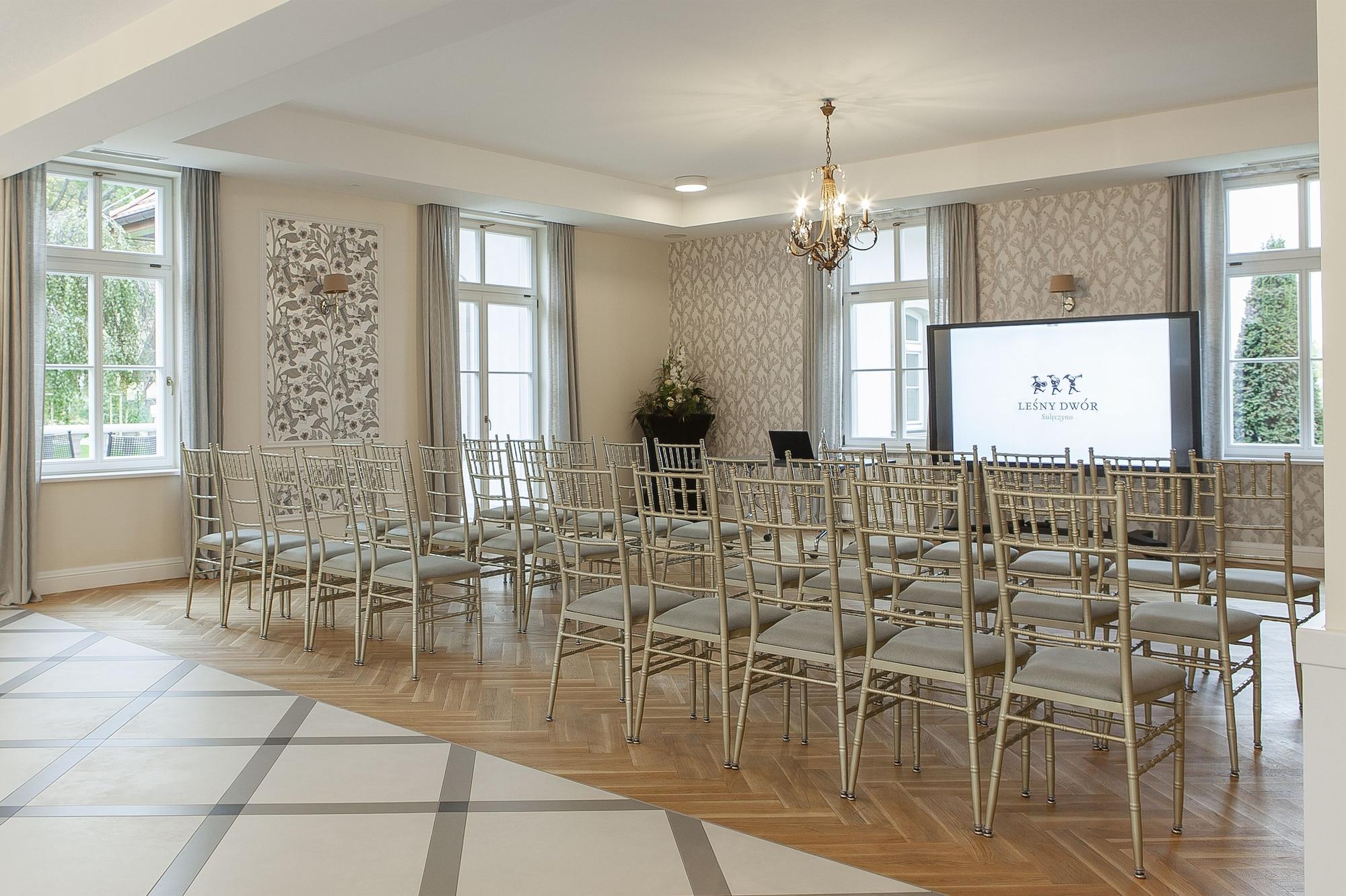Sala de Reuniones Leśny Dwór