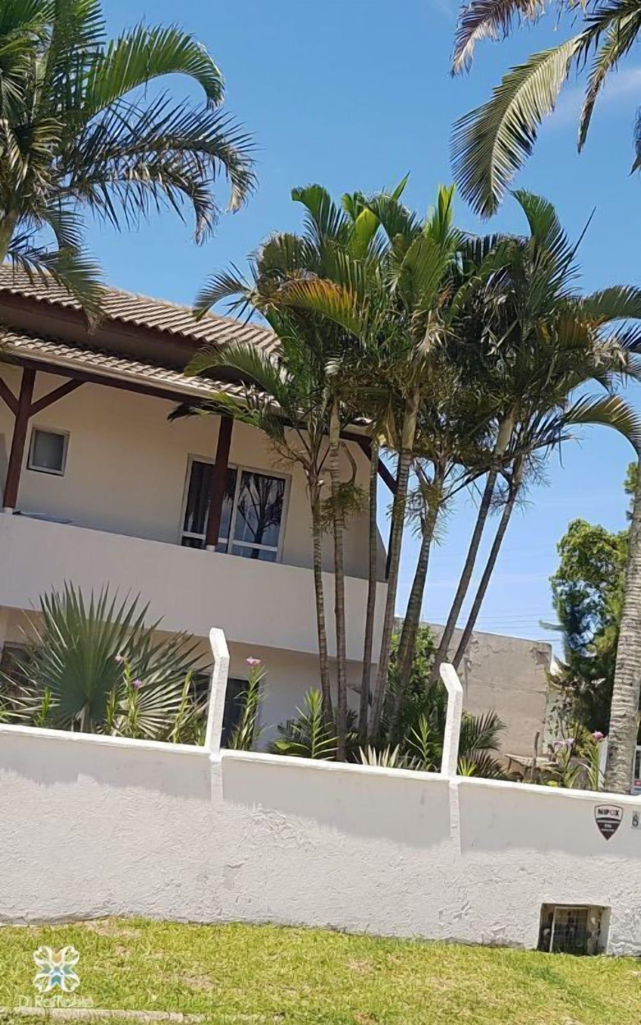 Vista Exterior Di Raffaele Bombinhas