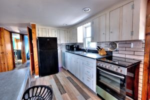 Alquiler Vacacional - Newly Renovated, Rustic Decor Surf City Apartment.