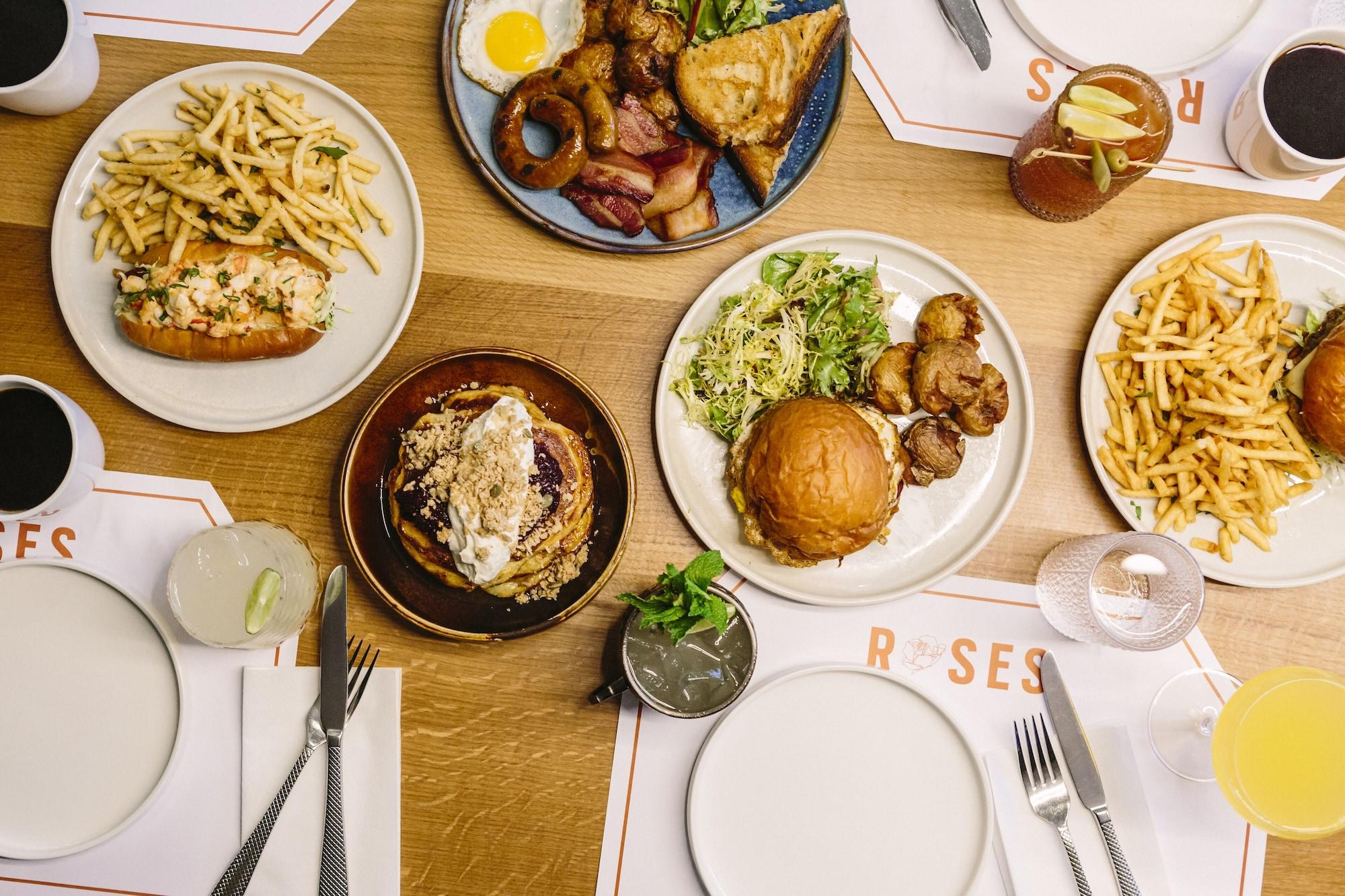 Restaurant Hotel X Toronto, a Destination by Hyatt Hotel