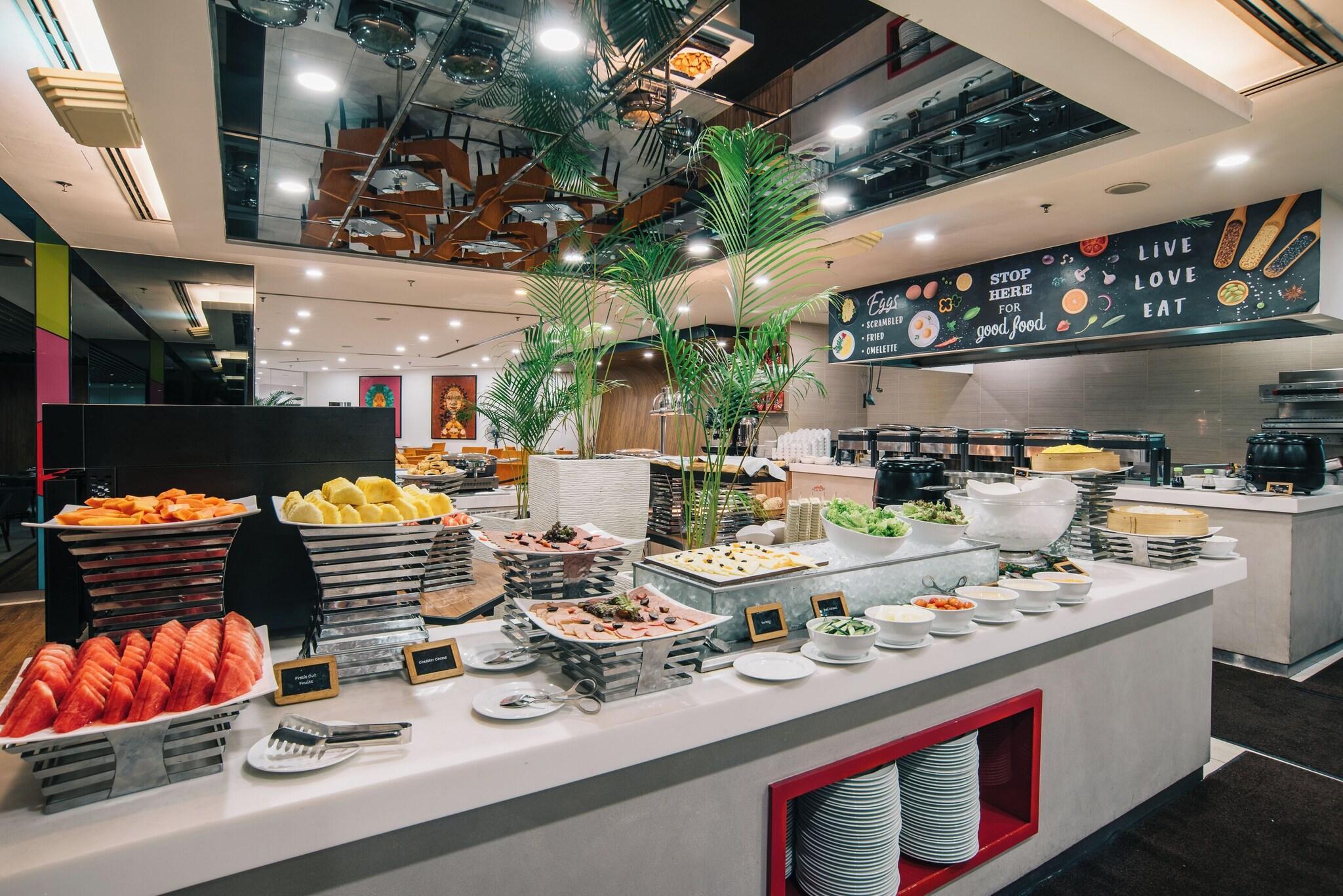 Restaurant Oakwood Hotel & Residence Kuala Lumpur