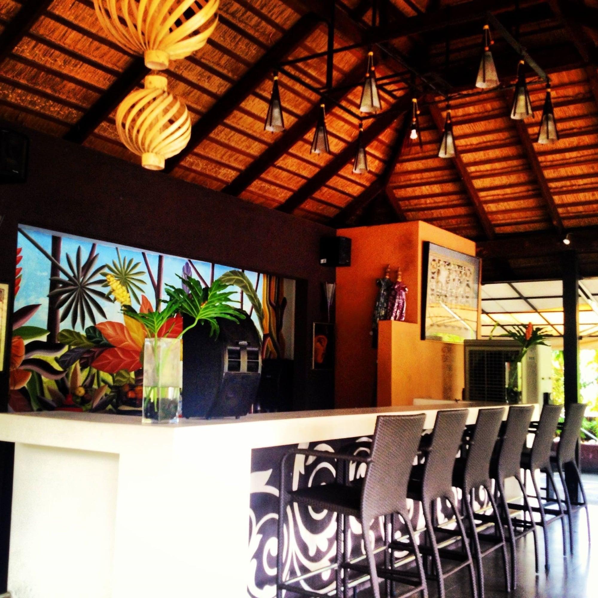 Bar/Salón Segara Villas