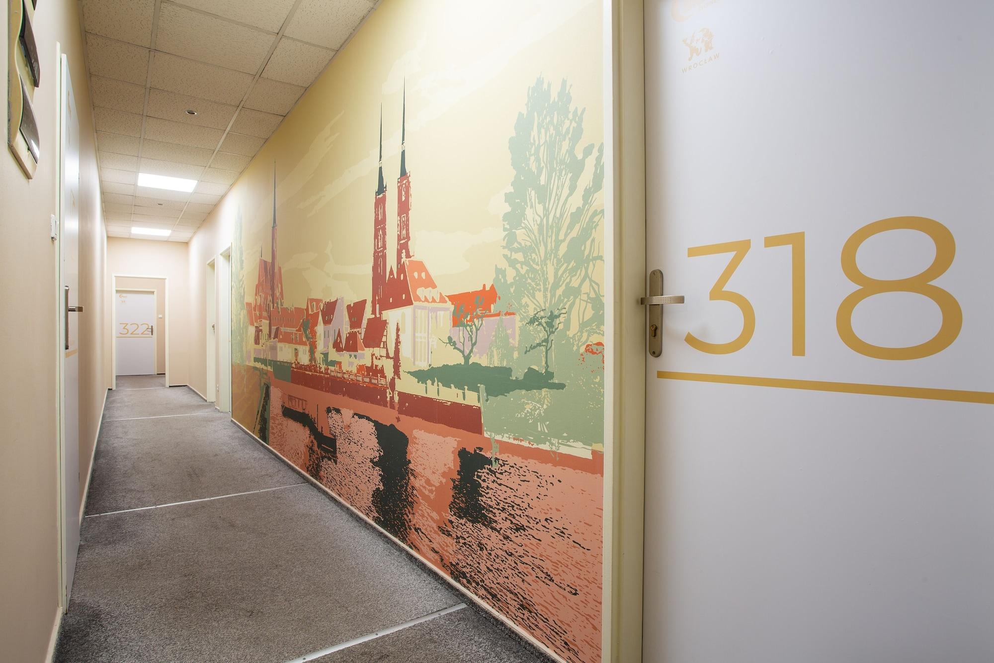 Vista Exterior Moon Hostel Wrocław