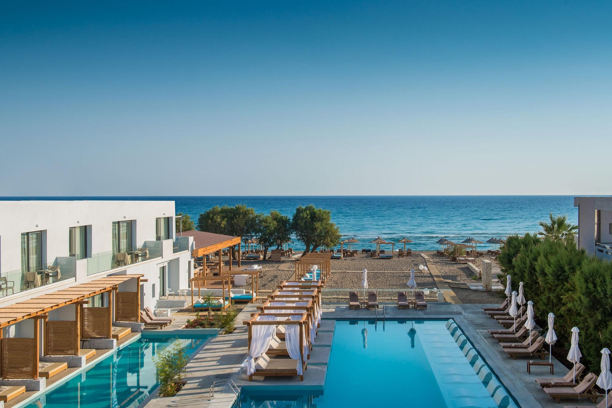 Vista Exterior Paralos Lifestyle Beach