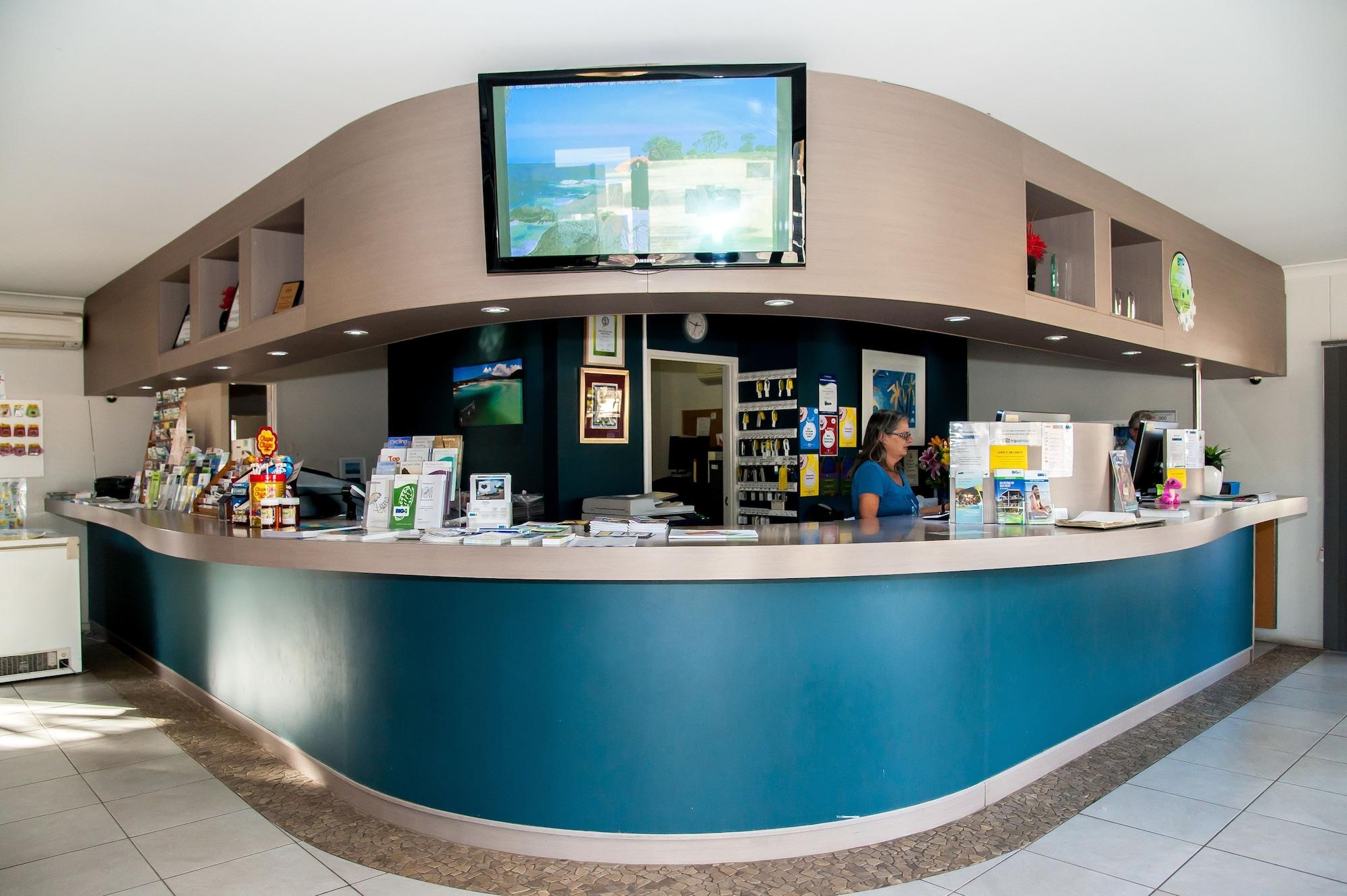 Vista Lobby BIG4 Batemans Bay Beach Resort